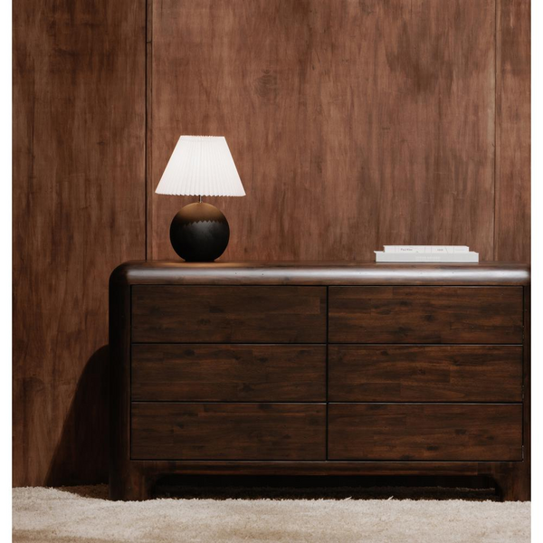 Tuve Table Lamp